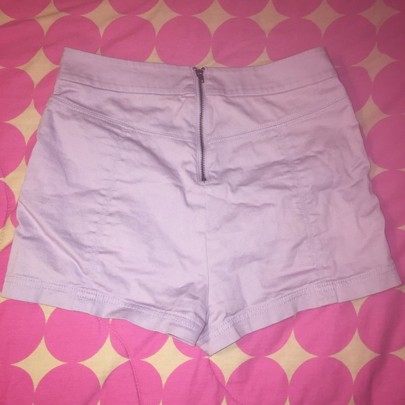 Pastel lilac high waisted shorts - Picture 2 of 4